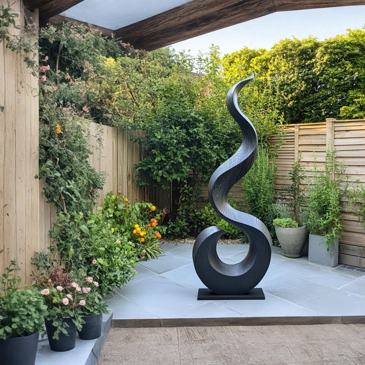 Outdoor Serpentine Solid Wood Sculpture for Garden Landscape Decor